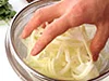 玉ねぎは軽く洗って辛みと臭みを抜く