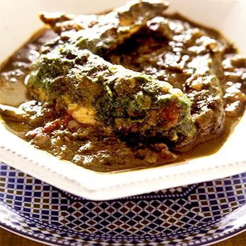 手羽先とほうれん草のカレー