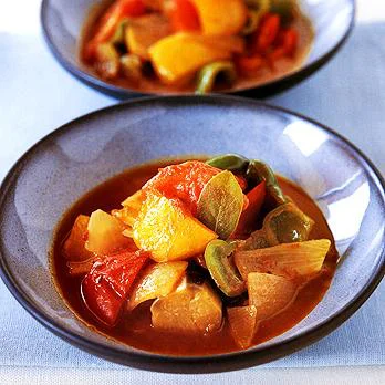 夏野菜のカレー風味スープ