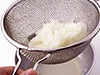 ざるに上げて少々おくくらいで、きりすぎないように