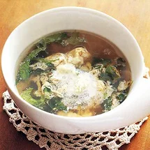 サニーレタスの洋風かき玉スープ