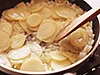 多めのオリーブ油で揚げ焼きに