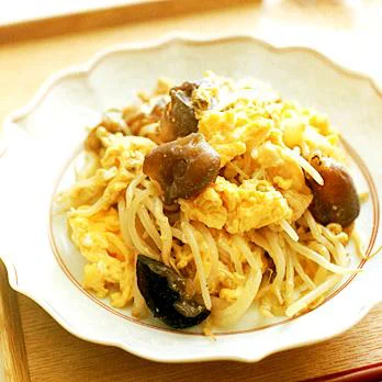 もやしと豚肉の卵炒め By坂田阿希子さんの料理レシピ プロのレシピならレタスクラブ