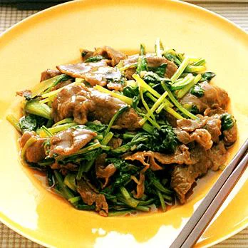 小松菜と牛肉のオイスター炒め