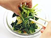 全体に味がなじむようにあえ、少しおく