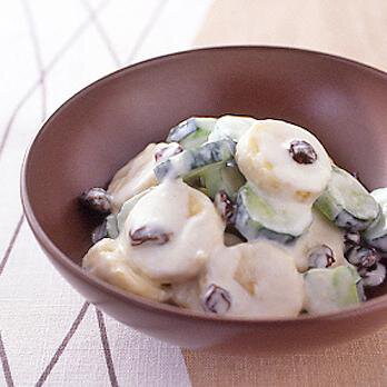 バナナときゅうりのヨーグルトあえ By小田真規子さんの料理レシピ プロのレシピならレタスクラブ