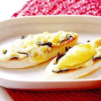 笹かまぼこのチーズ焼き By平野由希子さんの料理レシピ プロのレシピならレタスクラブ