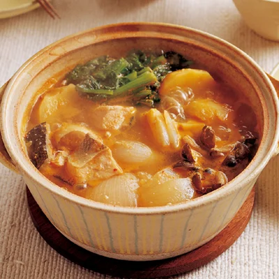 鮭のピリ辛みそ煮込み