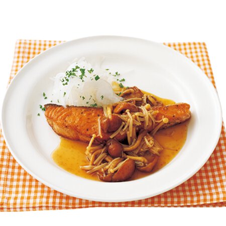 きのこジンジャーソースonサーモンソテー By井澤由美子さんの料理レシピ プロのレシピならレタスクラブ