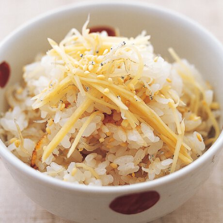 ちりめんじゃことしょうがの炊き込みご飯 By藤井恵さんの料理レシピ プロのレシピならレタスクラブ