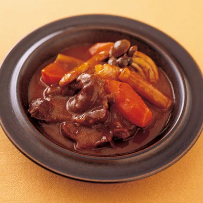 牛すね肉のブラウンシチュー