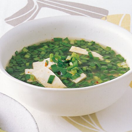 にらと豆腐のスープ By藤井恵さんの料理レシピ プロのレシピならレタスクラブ