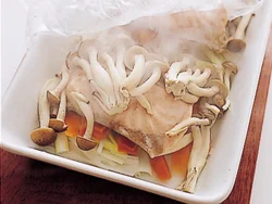 蒸し汁ごとでビタミンを逃がさない