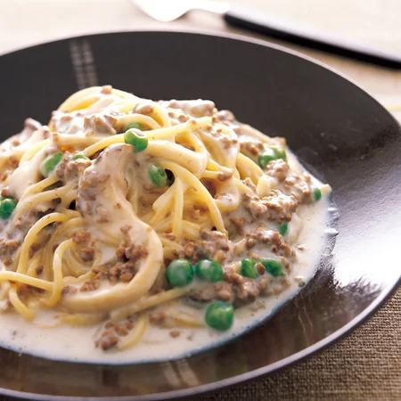 ひき肉とエリンギのクリームパスタ