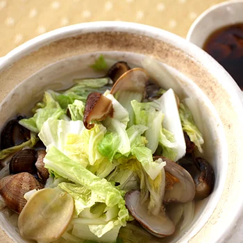 白菜とあさりの中国鍋
