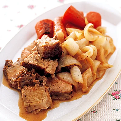 豚肉と新玉ねぎのポットロースト