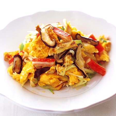 かにかまとしいたけの卵炒め By飛田和緒さんの料理レシピ プロのレシピならレタスクラブ