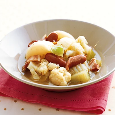 ソーセージと冬野菜のポトフ