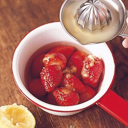 煮いちご By瀬戸口しおりさんの料理レシピ プロのレシピならレタスクラブ