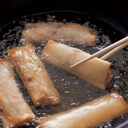 こまめに返しながら色よく揚げて