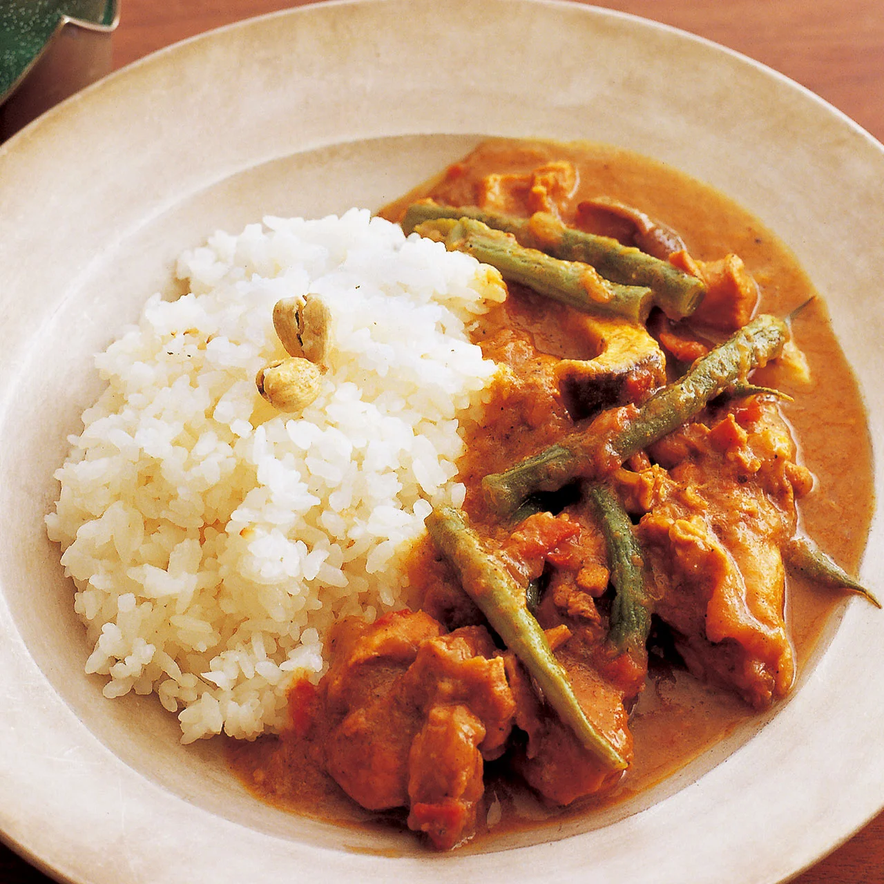 チキンのヨーグルト風味カレー