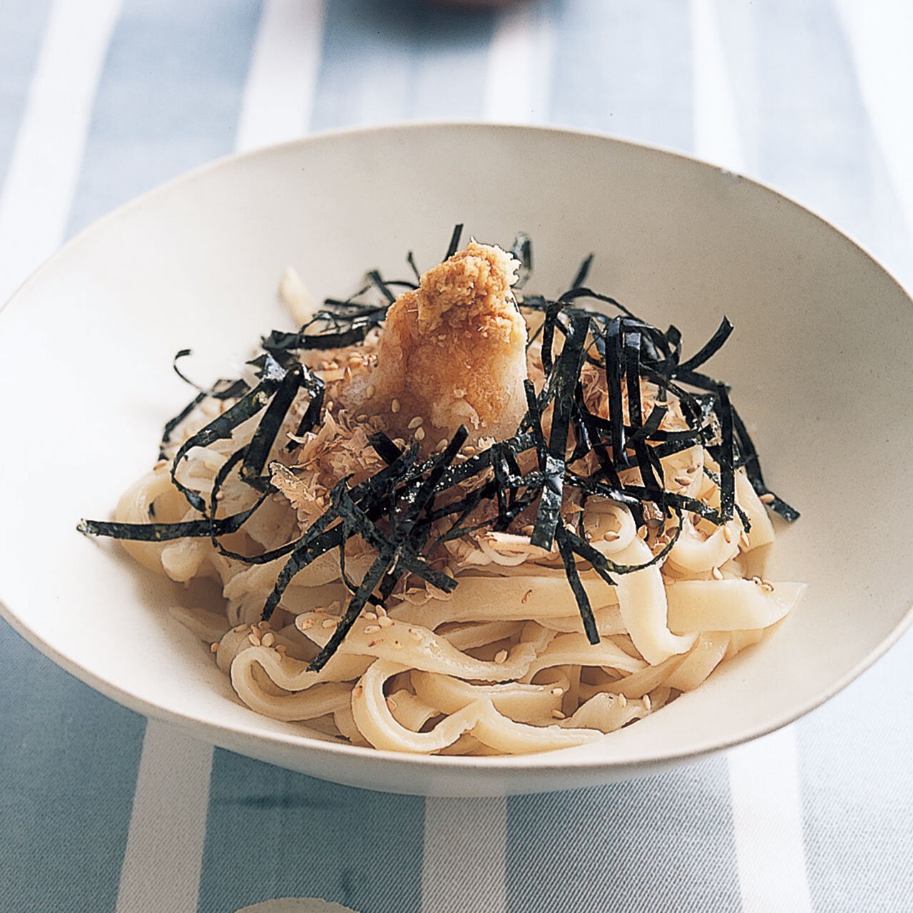 手打ちうどん By荻野恭子さんの料理レシピ プロのレシピならレタスクラブ