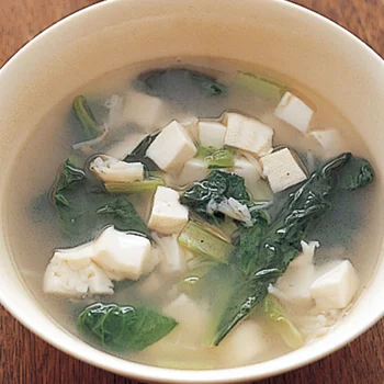 豆腐と青菜のスープ