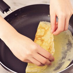 りんごのクレープ シュゼット風 By若山曜子さんの料理レシピ プロのレシピならレタスクラブ