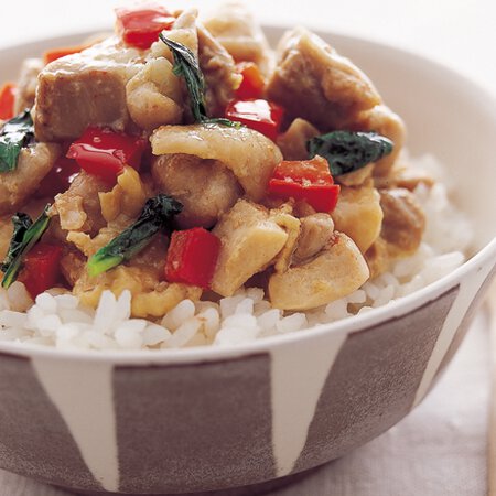 とりバジル炒め丼 By重信初江さんの料理レシピ プロのレシピならレタスクラブ