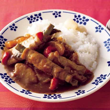 肉巻き野菜の夏カレー