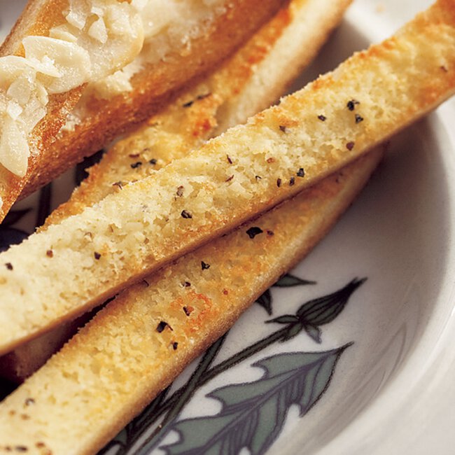 スティックラスク チーズ ペッパー味 By荻田尚子さんの料理レシピ プロのレシピならレタスクラブ