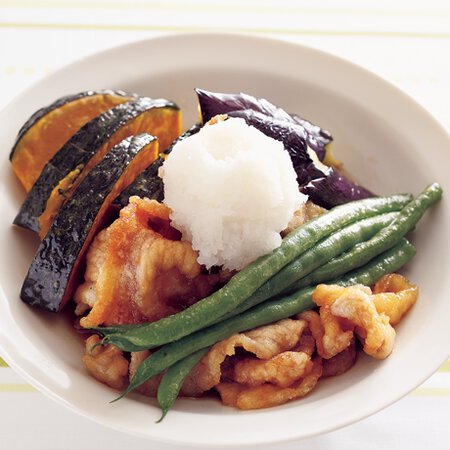 豚肉と夏野菜の揚げびたし Bymako(多賀正子)さんの料理レシピ - プロのレシピならレタスクラブ
