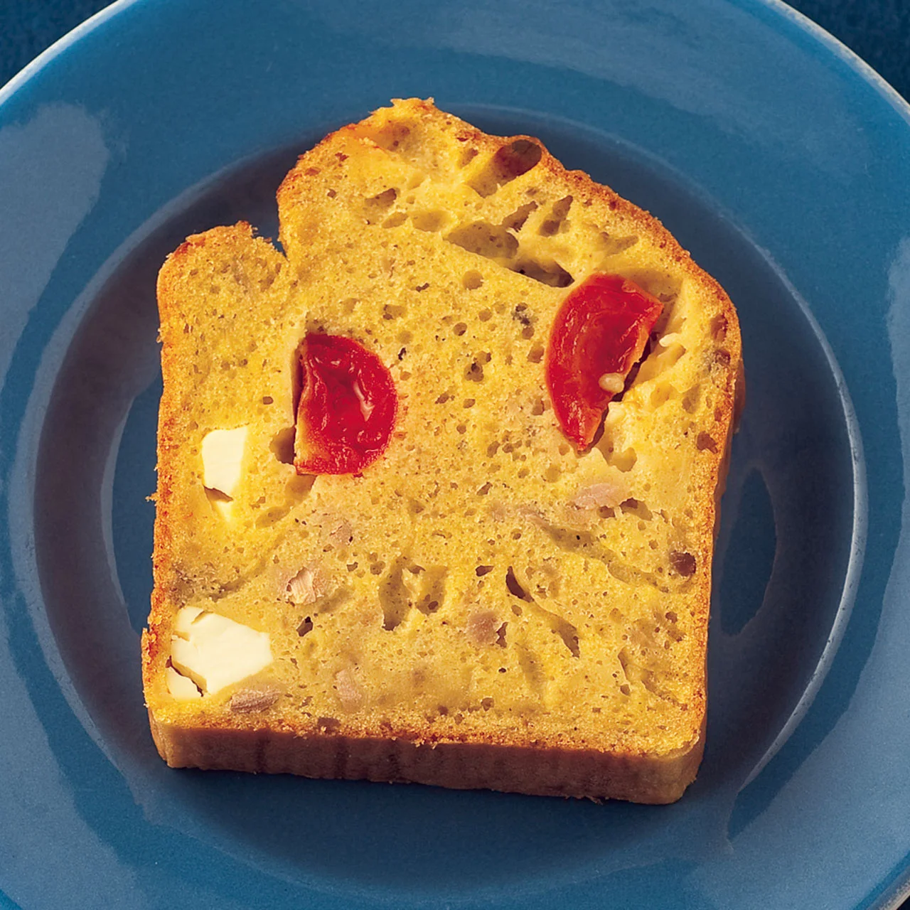 ツナとミニトマトのカレー・ケーク