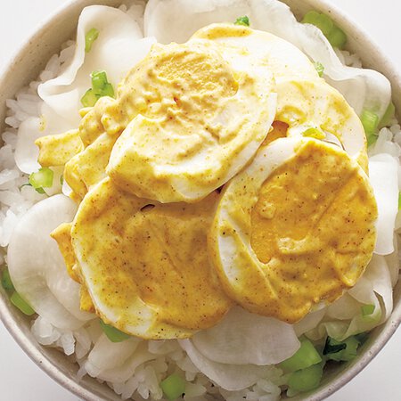 ゆで卵のカレーマヨあえ丼 By藤井恵さんの料理レシピ プロのレシピならレタスクラブ
