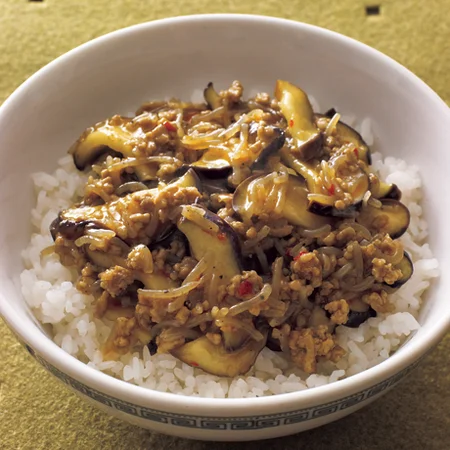 シャキシャキ麻婆なす丼