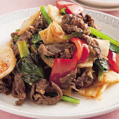 牛肉のキムチ炒め