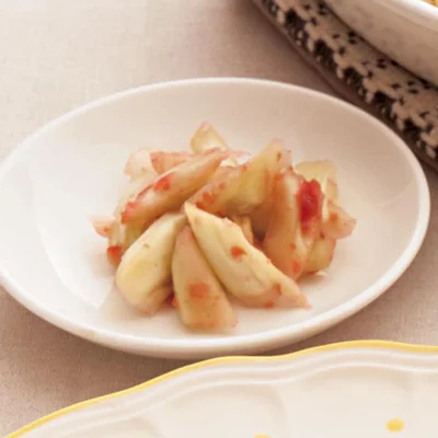キャベツの軸のしば漬け風