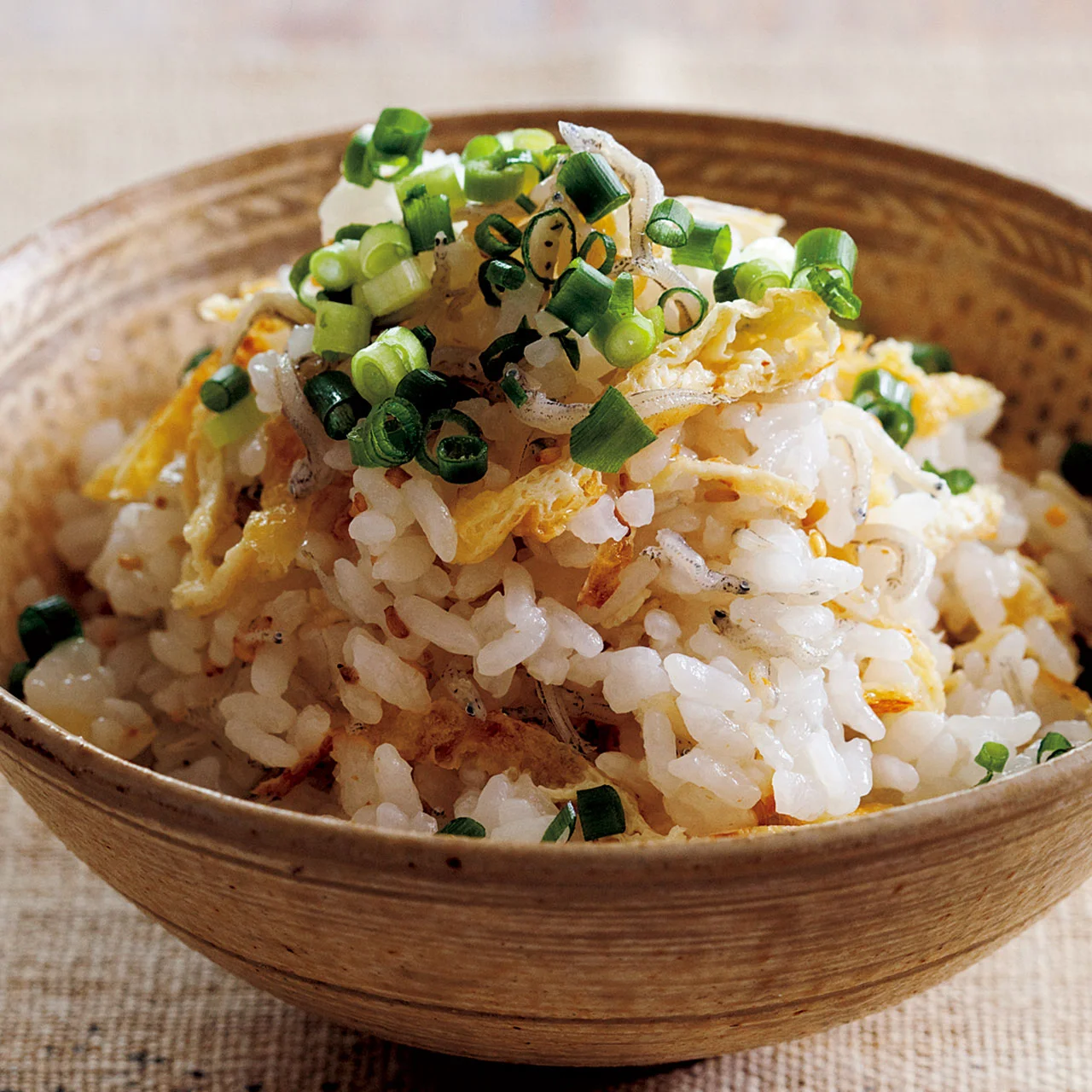 酢じゃことお揚げの混ぜご飯