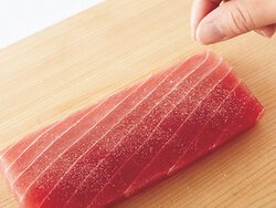 まぐろのしょうが竜田揚げ By鈴木薫さんの料理レシピ プロのレシピならレタスクラブ