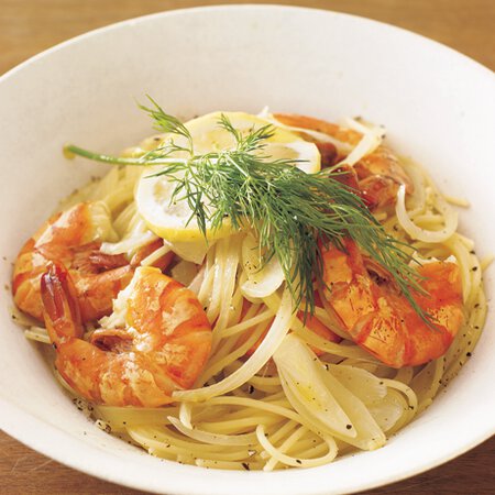 えびのレモンパスタ Byワタナベマキさんの料理レシピ プロのレシピならレタスクラブ