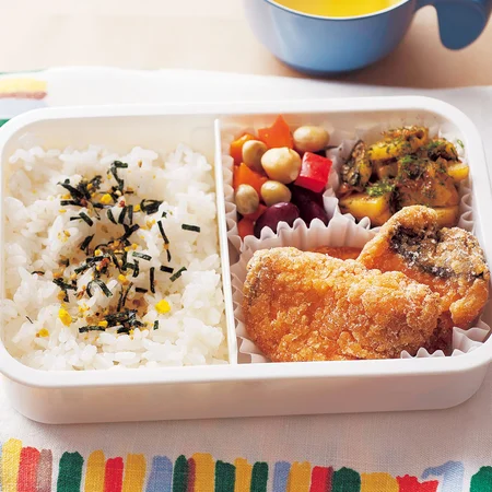 鮭のから揚げ弁当