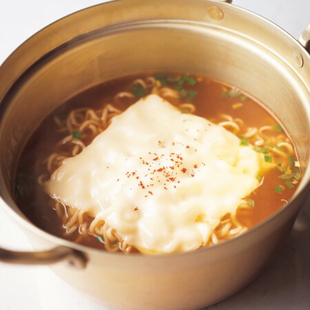 チーズラーメン By外処佳絵さんの料理レシピ プロのレシピならレタスクラブ