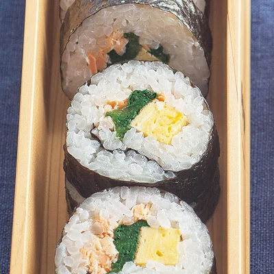 鮭と青菜ののり巻き