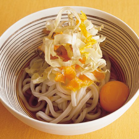 簡単かき揚げうどん Byワタナベマキさんの料理レシピ プロのレシピならレタスクラブ