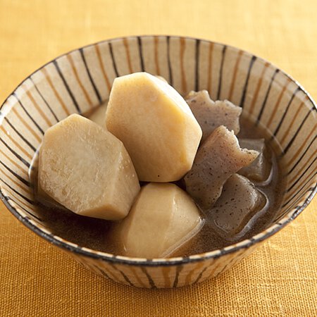 里いもとこんにゃくの煮もの Byきじまりゅうたさんの料理レシピ プロのレシピならレタスクラブ