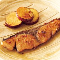 ぶりのバターじょうゆ照り焼き By沼口ゆきさんの料理レシピ プロのレシピならレタスクラブ