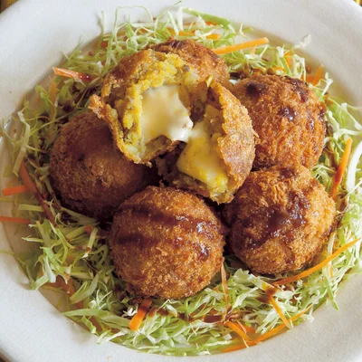 カレーコロッケ