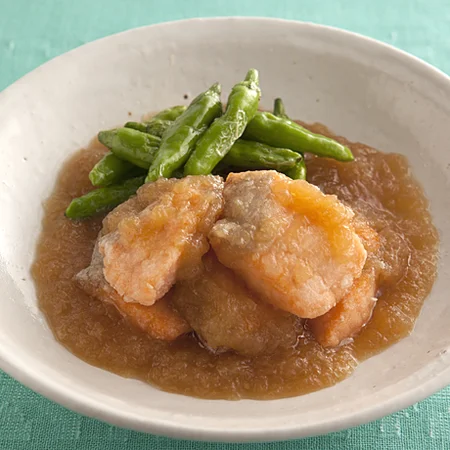 サーモンの揚げ焼きおろしあんかけ