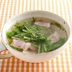 水菜とベーコンのスープ