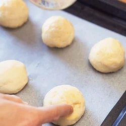 焼く